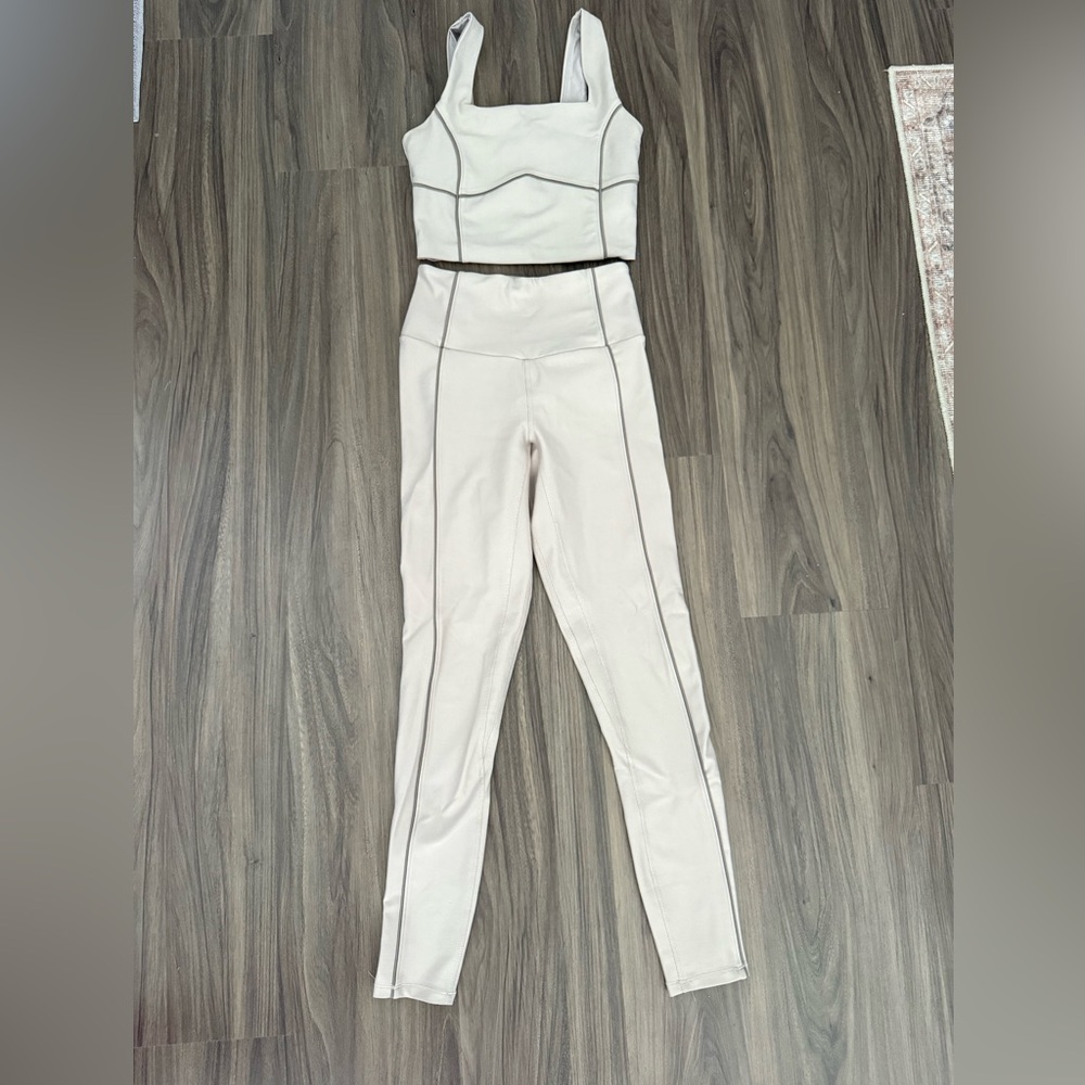 YPB Abercrombie workout set